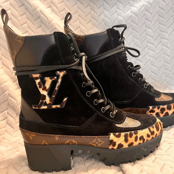 LV Laureate Platform Desert Boot - Picture 1 of 6